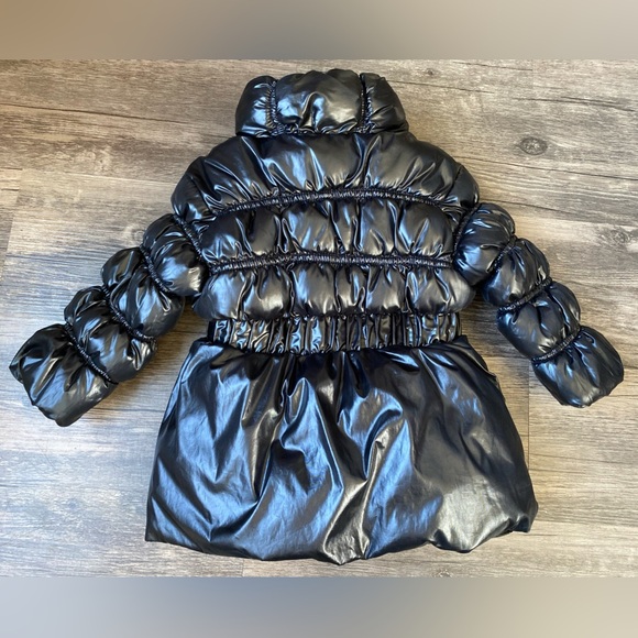 Old Navy Toddler Girl’s Black Puffer Jacket 12-18 Months - Picture 7 of 7